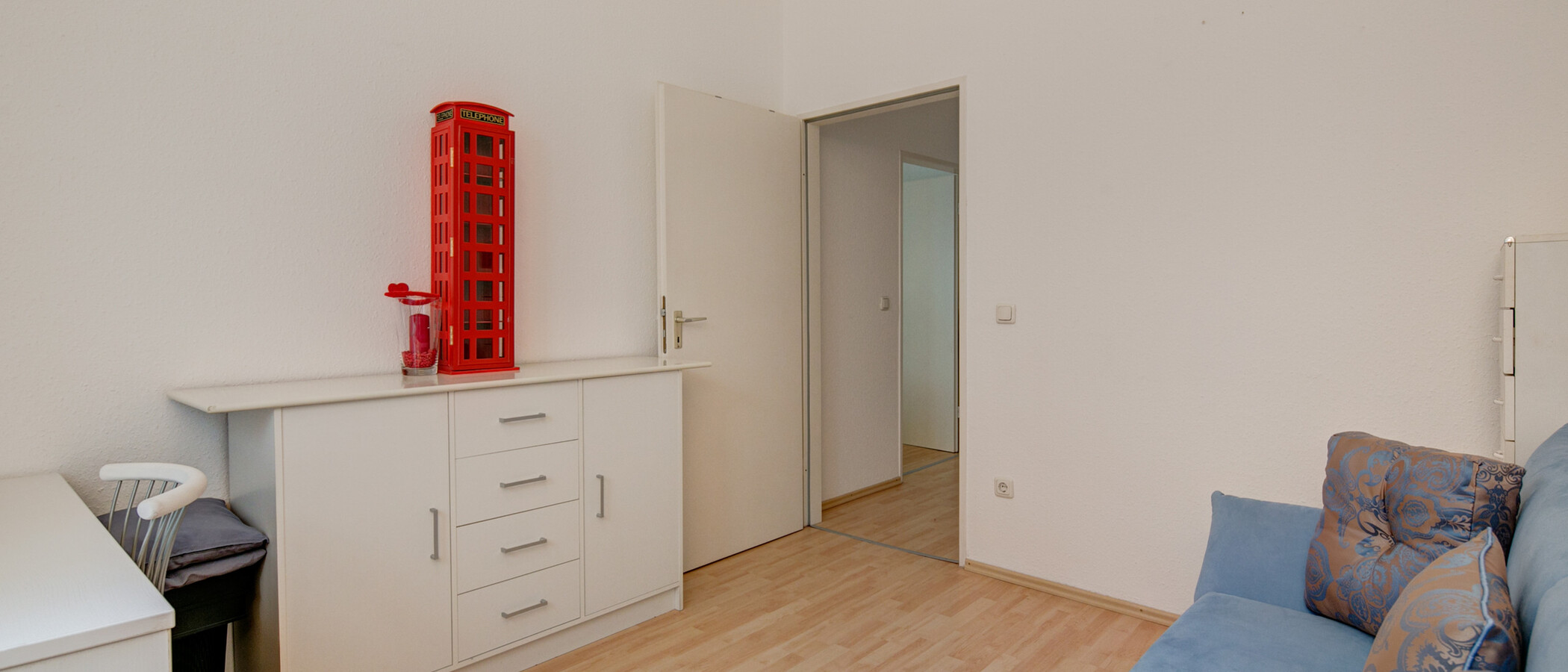apartment München Schwabing (rechts der Leopoldstraße) 03 guest room 4536