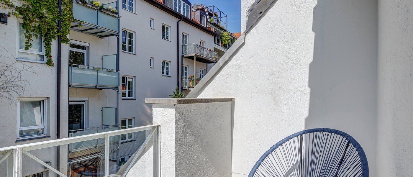 townhouse München Gärtnerplatzviertel 02 balcony 4545