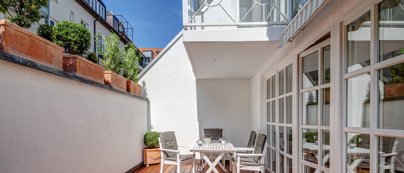 townhouse München Gärtnerplatzviertel 01 roof terrace 4545