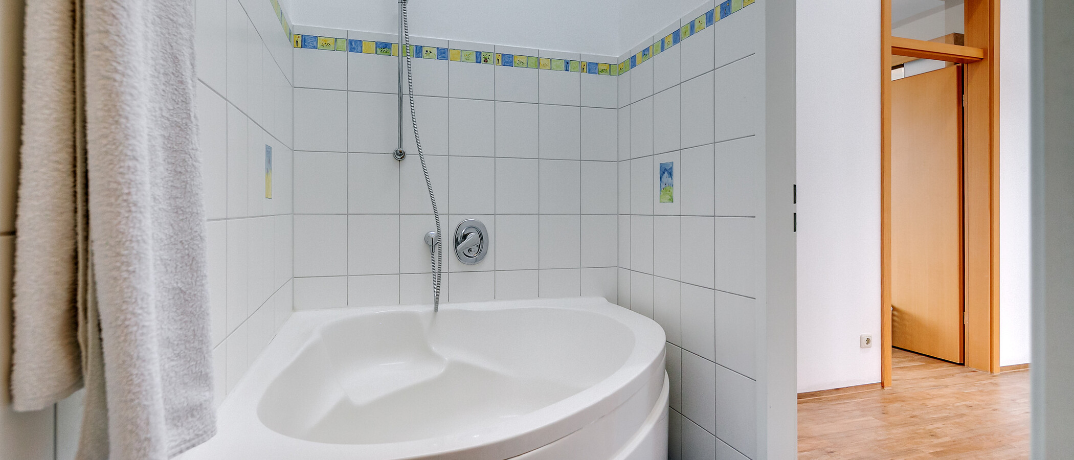 apartment Unterschleißheim 02 bathroom 4619