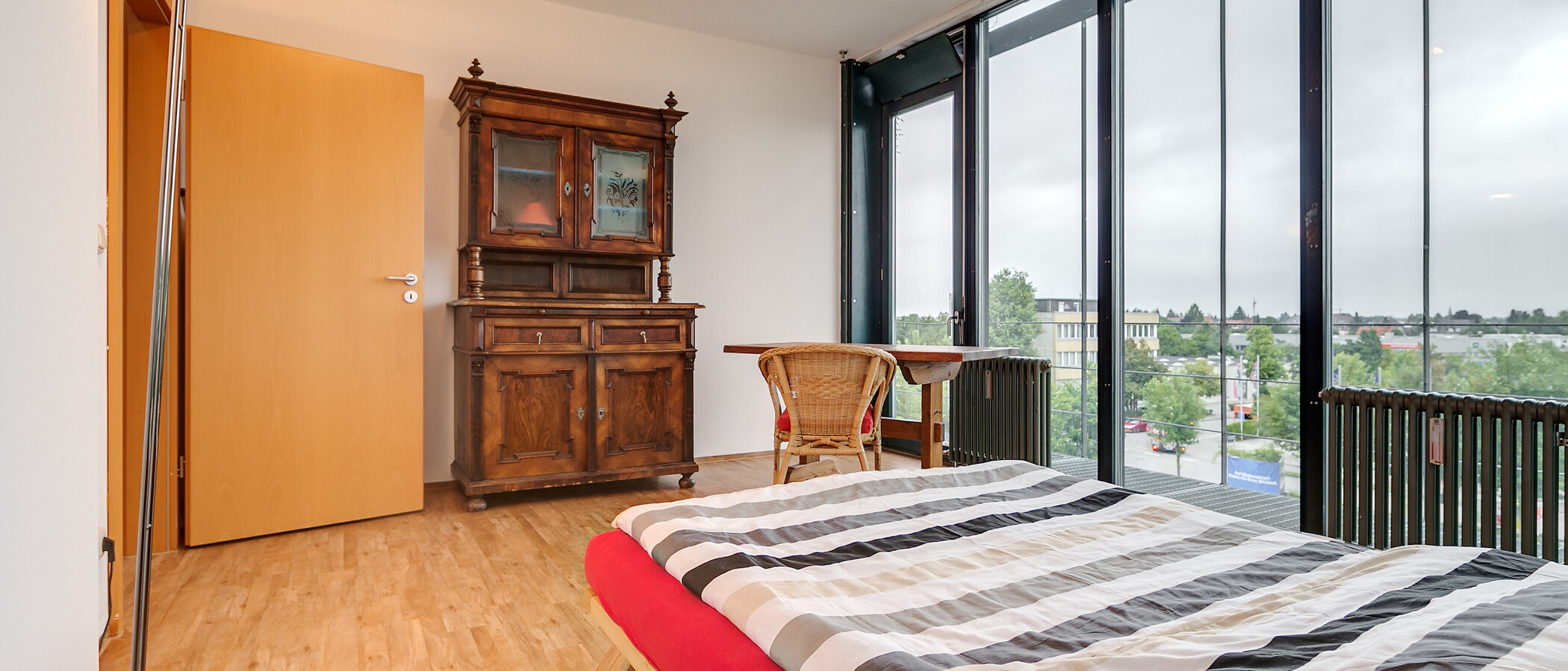 apartment Unterschleißheim 02 sleeping area 4619