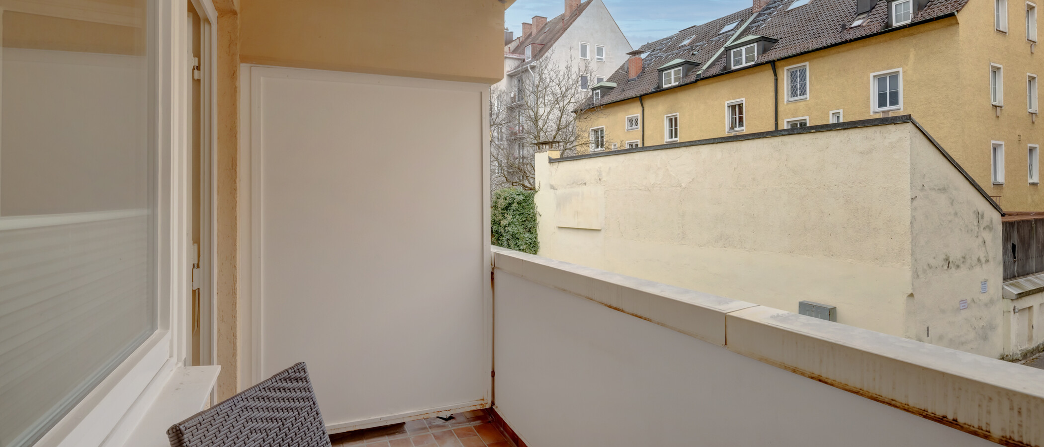 apartment München Schwanthalerhöhe 02 balcony 4626