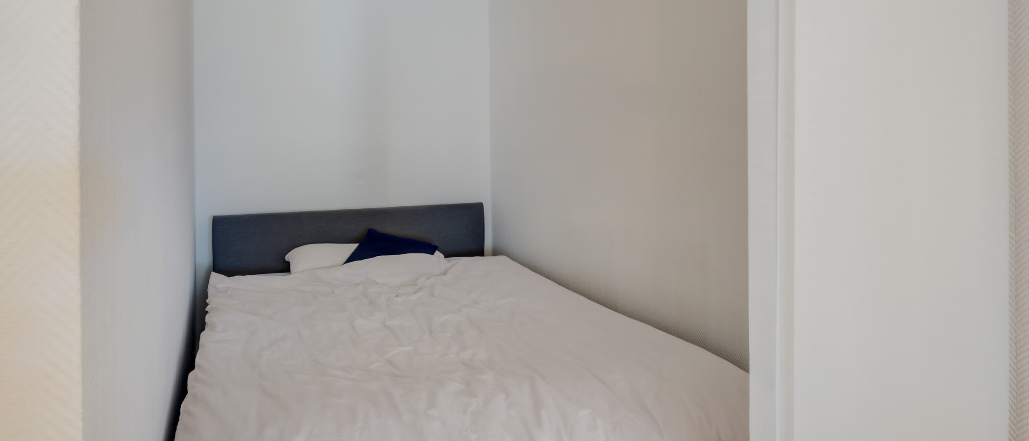 apartment München Schwanthalerhöhe 01 sleeping area 4626