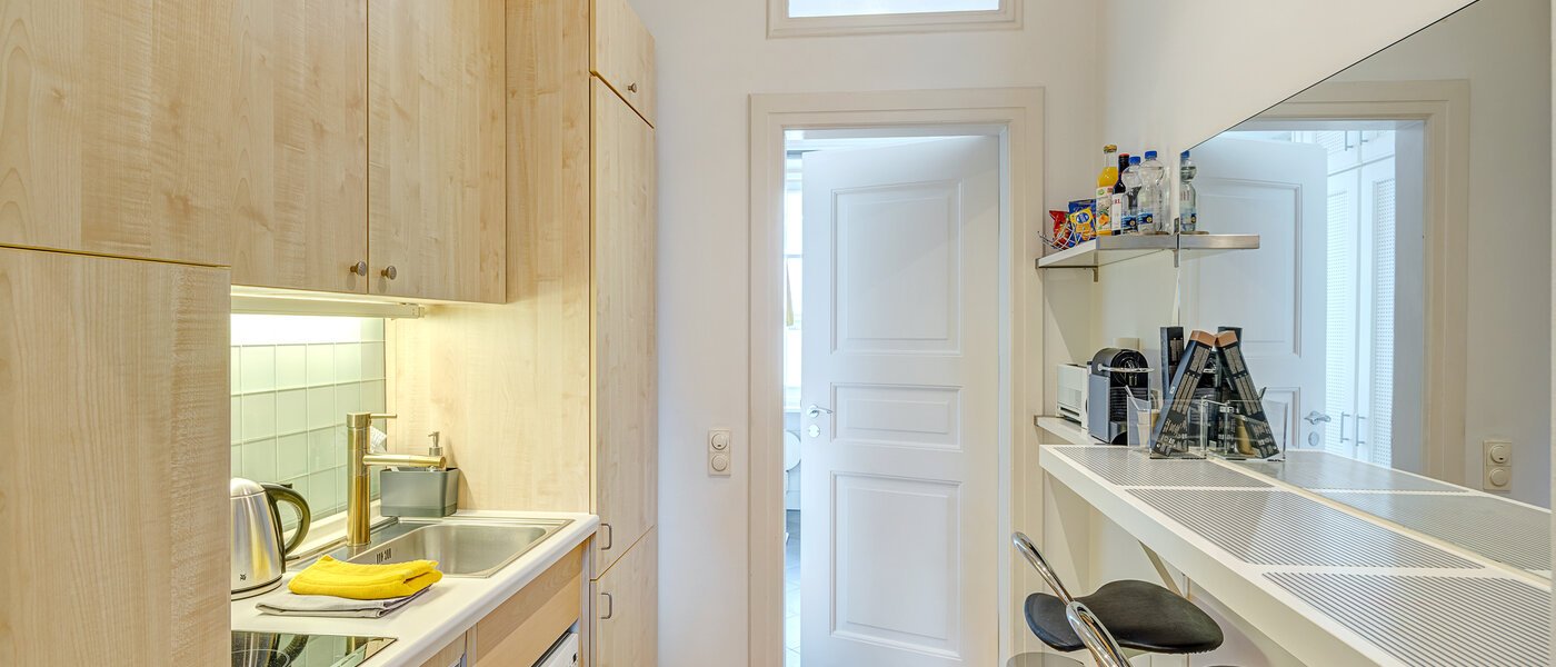 apartment München Haidhausen 01 kitchen 4630