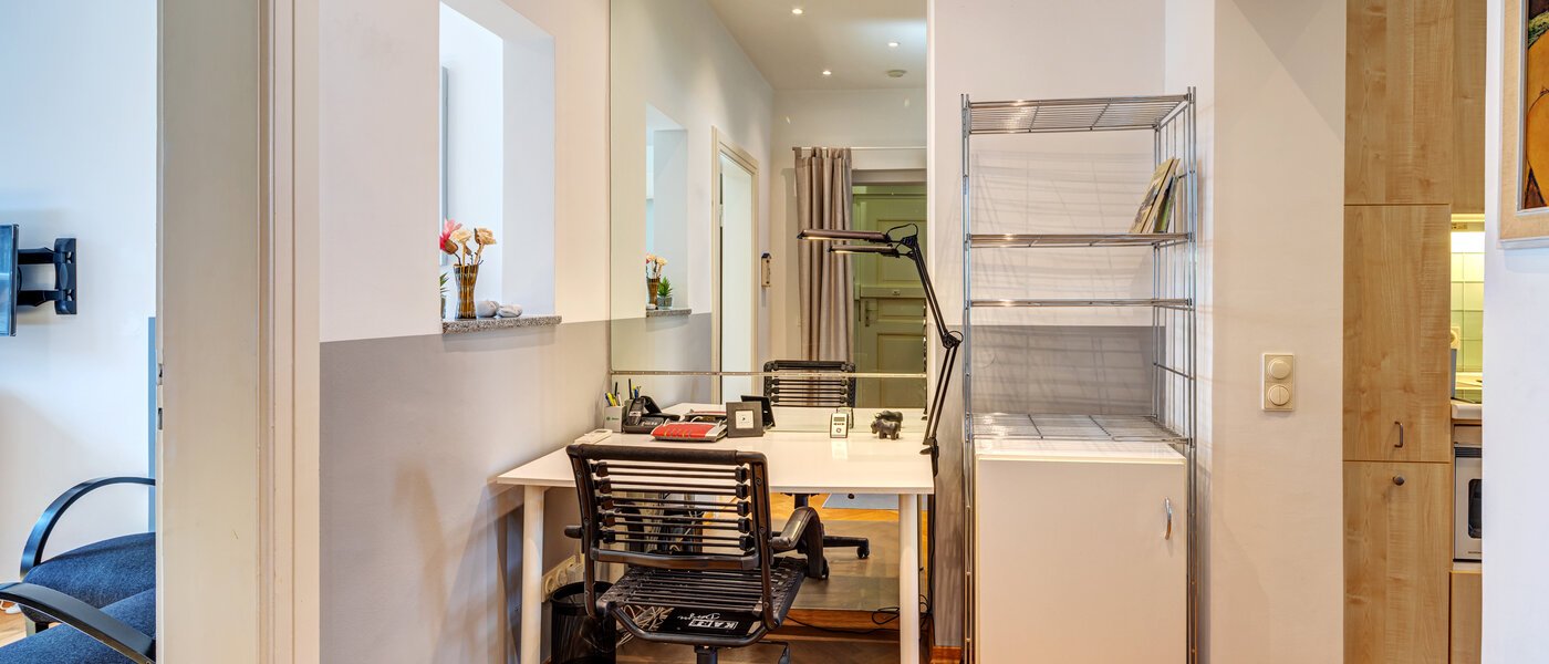 apartment München Haidhausen 01 work area 4630