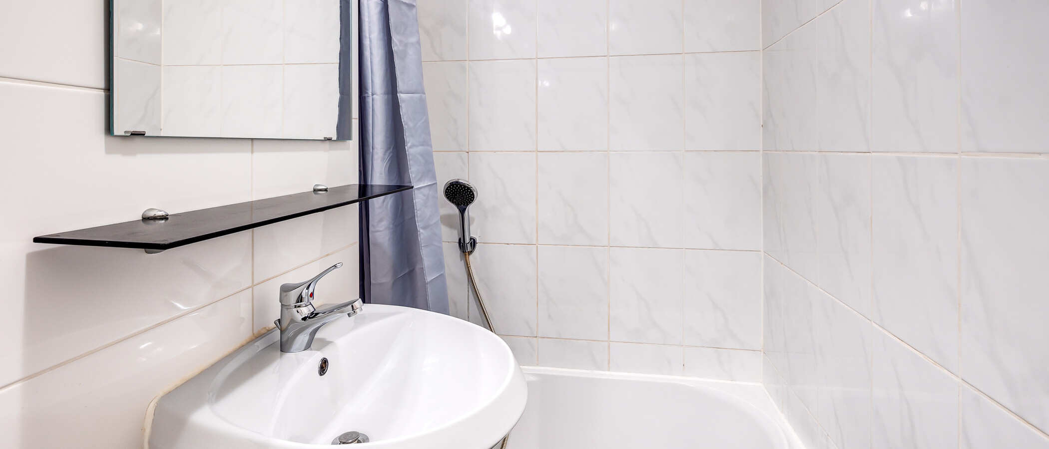 apartment München Milbertshofen 02 bathroom 4660