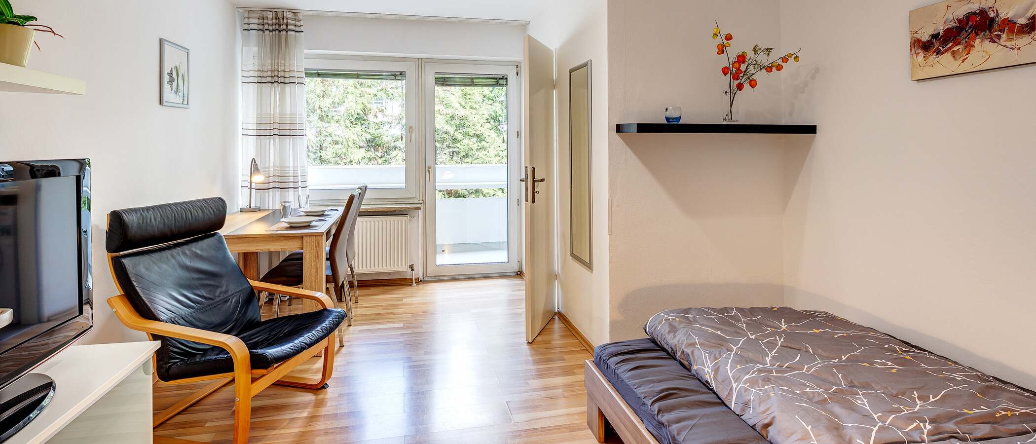 apartment München Milbertshofen 01 living area 4660