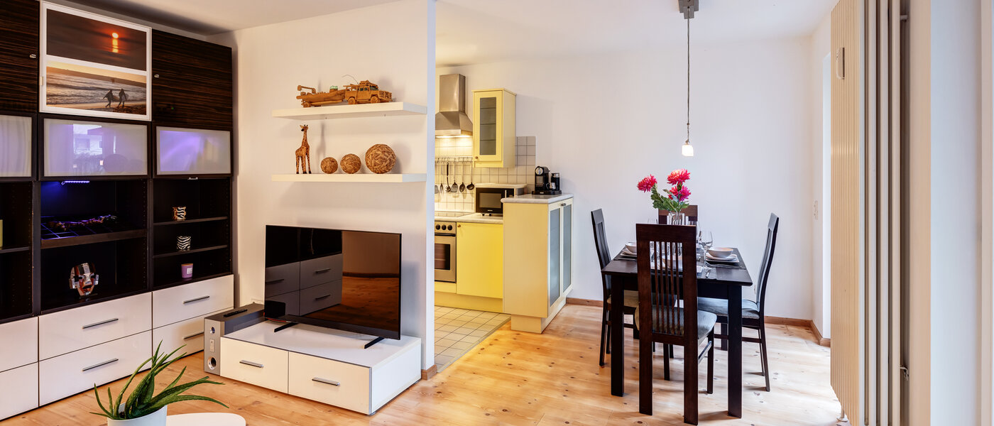 apartment München Thalkirchen 04 living area 4680