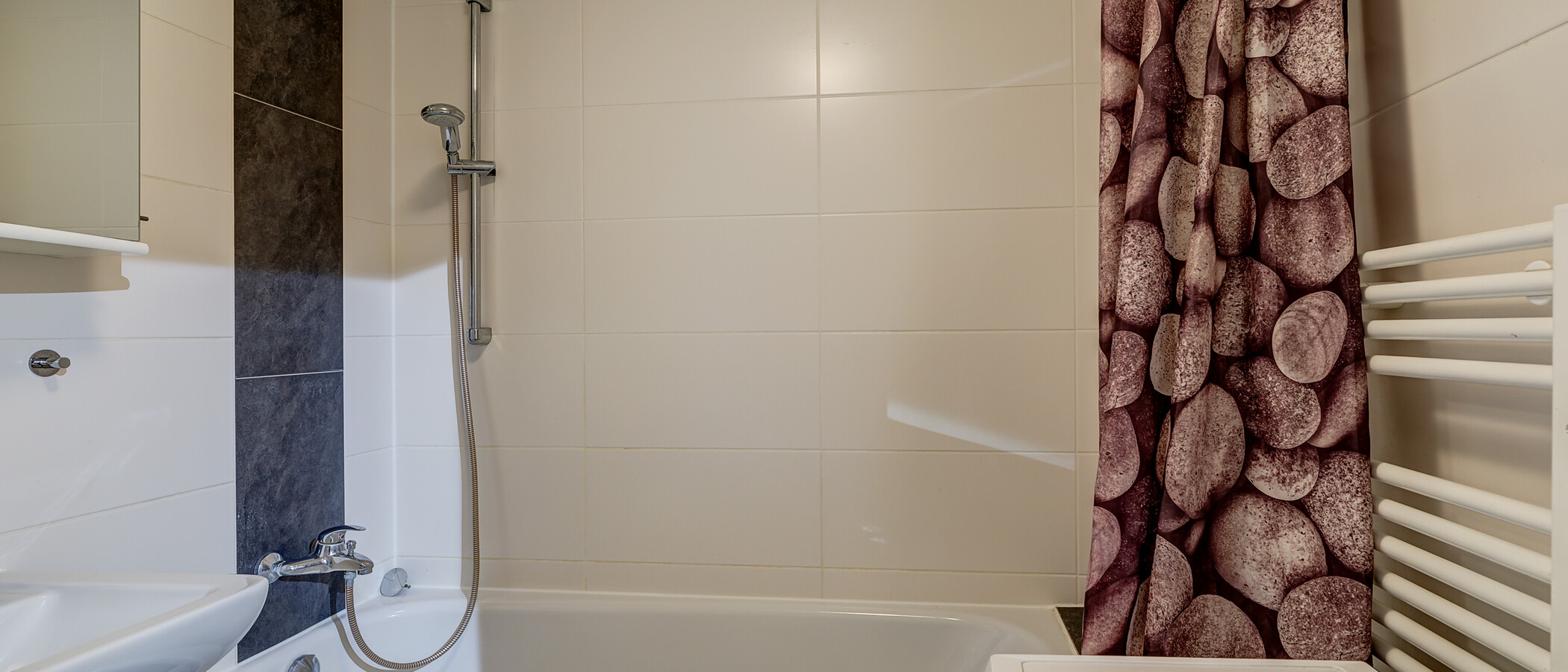 apartment München Schwabing-West 02 bathroom 4685