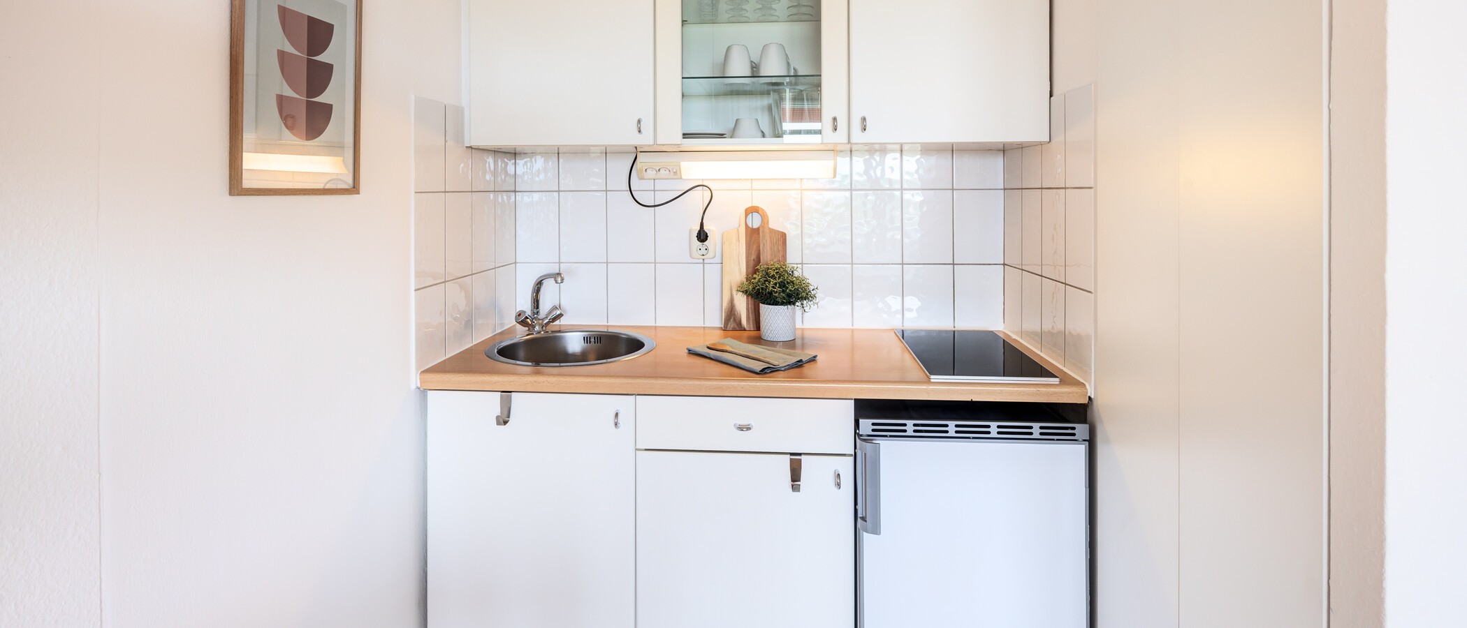 apartment München Schwabing 01 kitchen 4700
