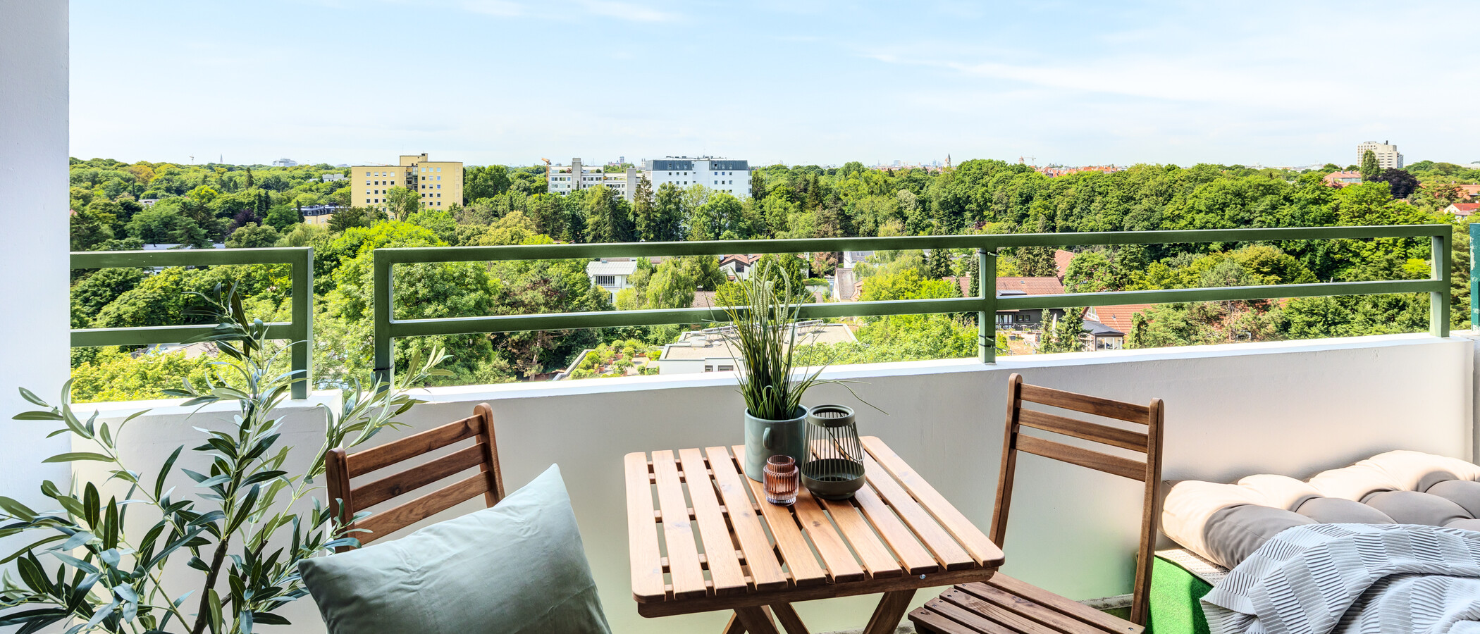 apartment München Schwabing 02 balcony 4700