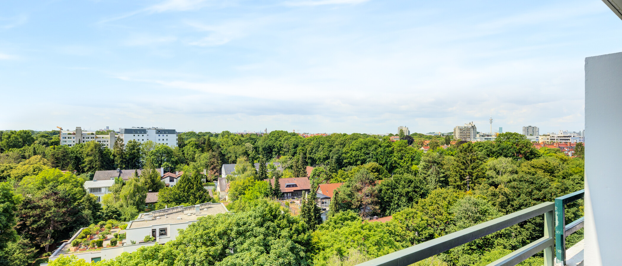 apartment München Schwabing 01 view 4700