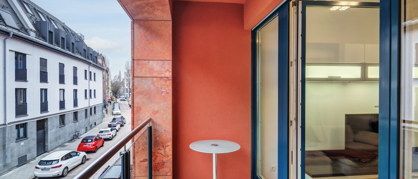 apartment München Schwabing (rechts der Leopoldstraße) 02 balcony 4720