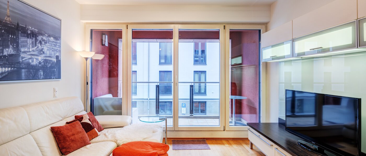 apartment München Schwabing (rechts der Leopoldstraße) 03 living area 4720