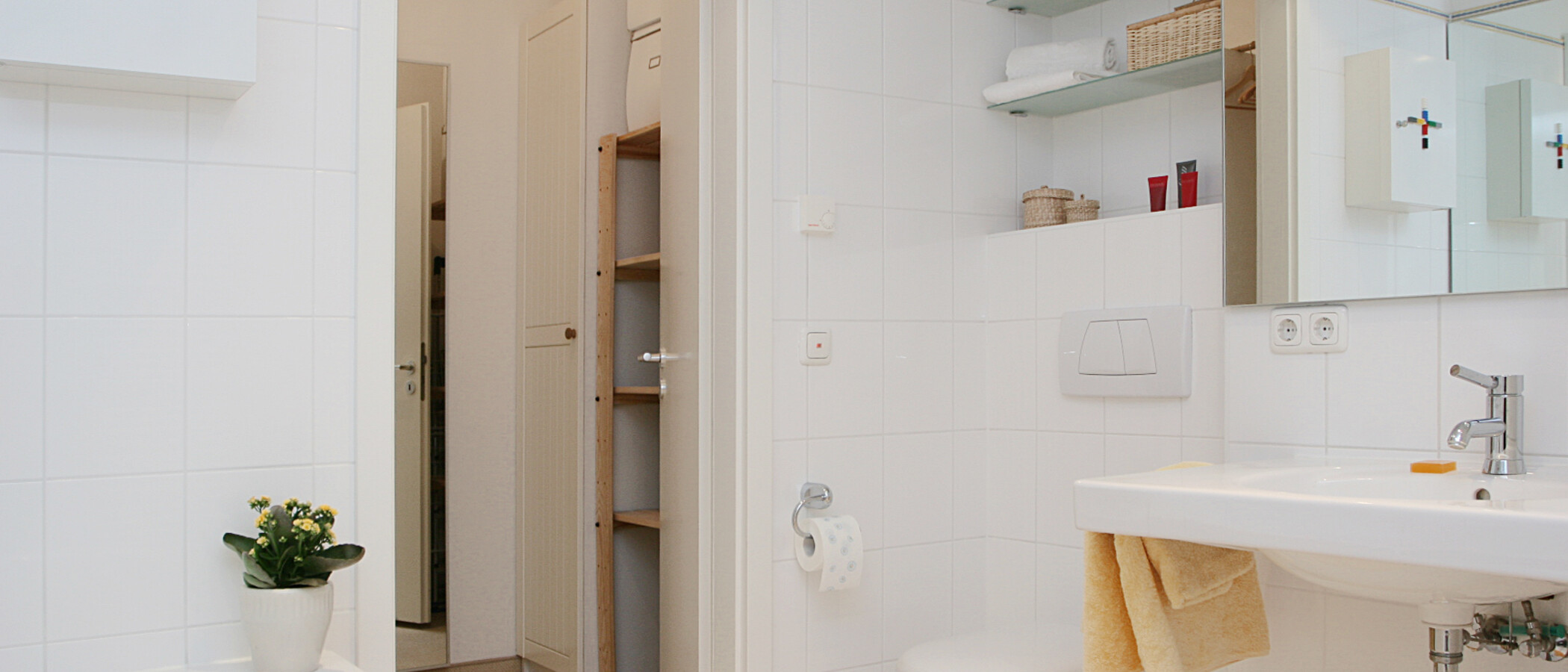 roof terrace apartment München Westend 02 2. bathroom 4763