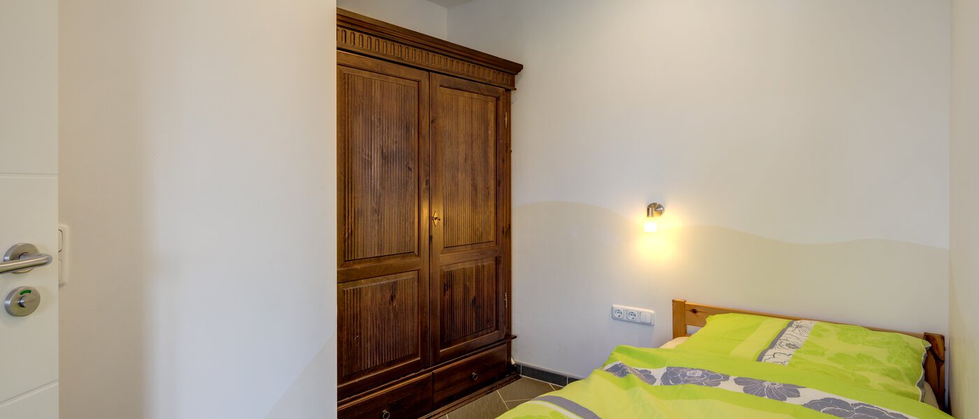 attic apartment Unterföhring 01 sleeping area 4788