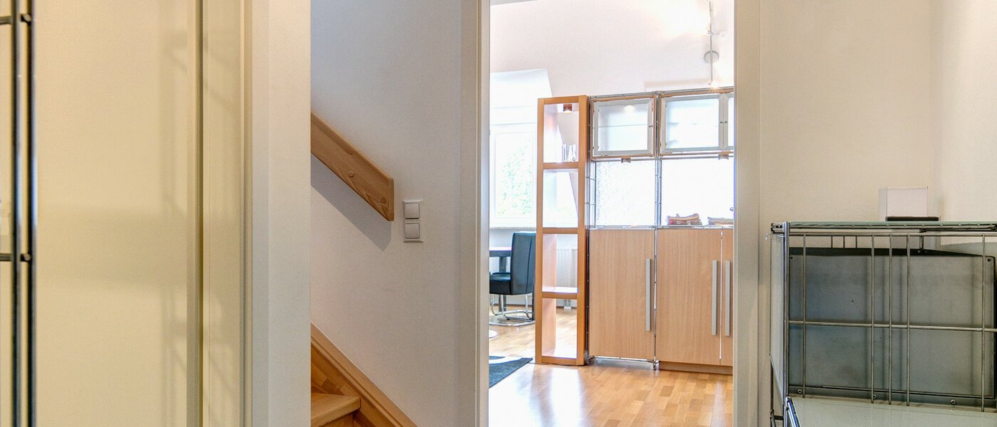 attic apartment München Neuhausen 02 hall 4811