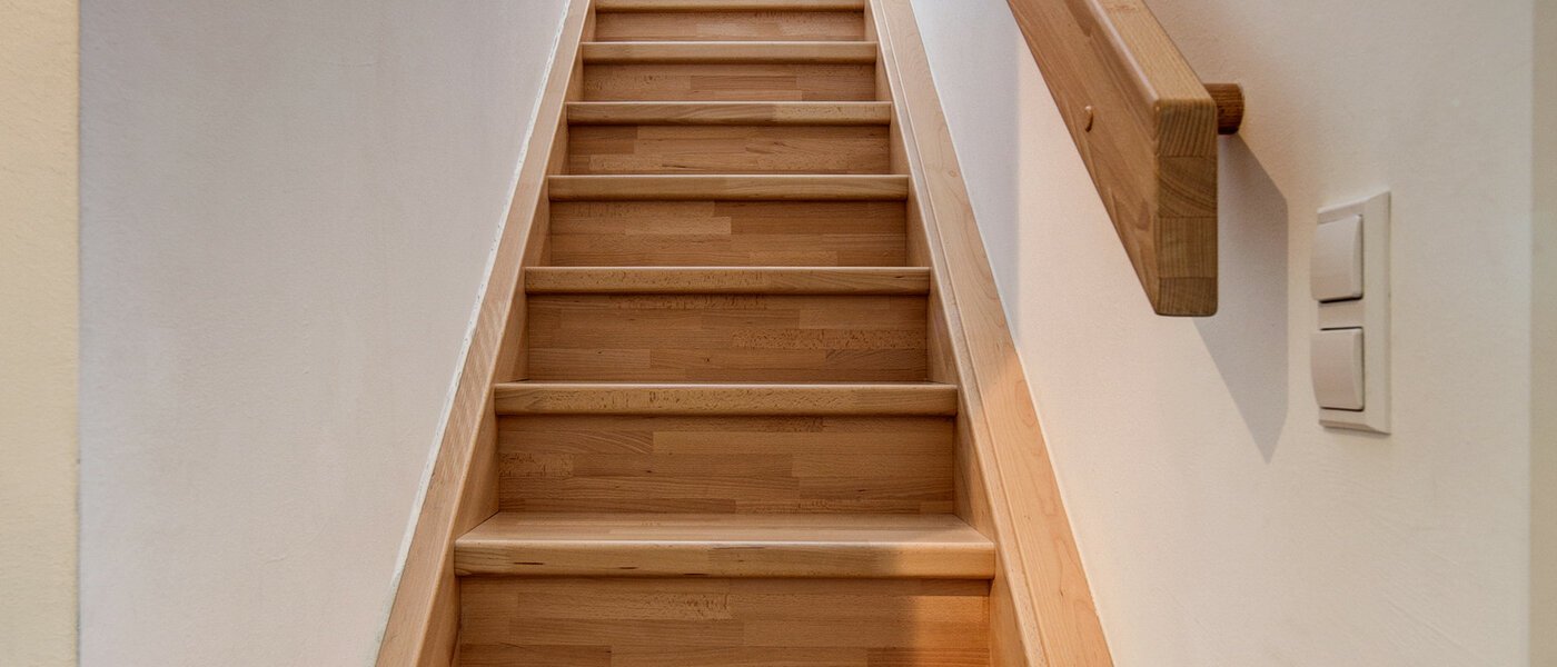 attic apartment München Neuhausen 03 hall 4811