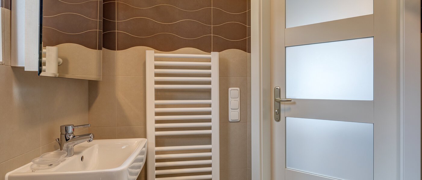 apartment München Glockenbachviertel 03 bathroom 4880