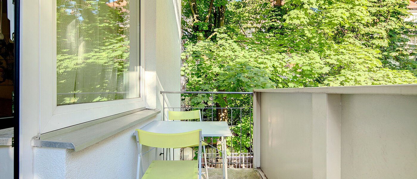 apartment München Schwabing-West (rund um den Hohenzollernplatz) 01 balcony 4890