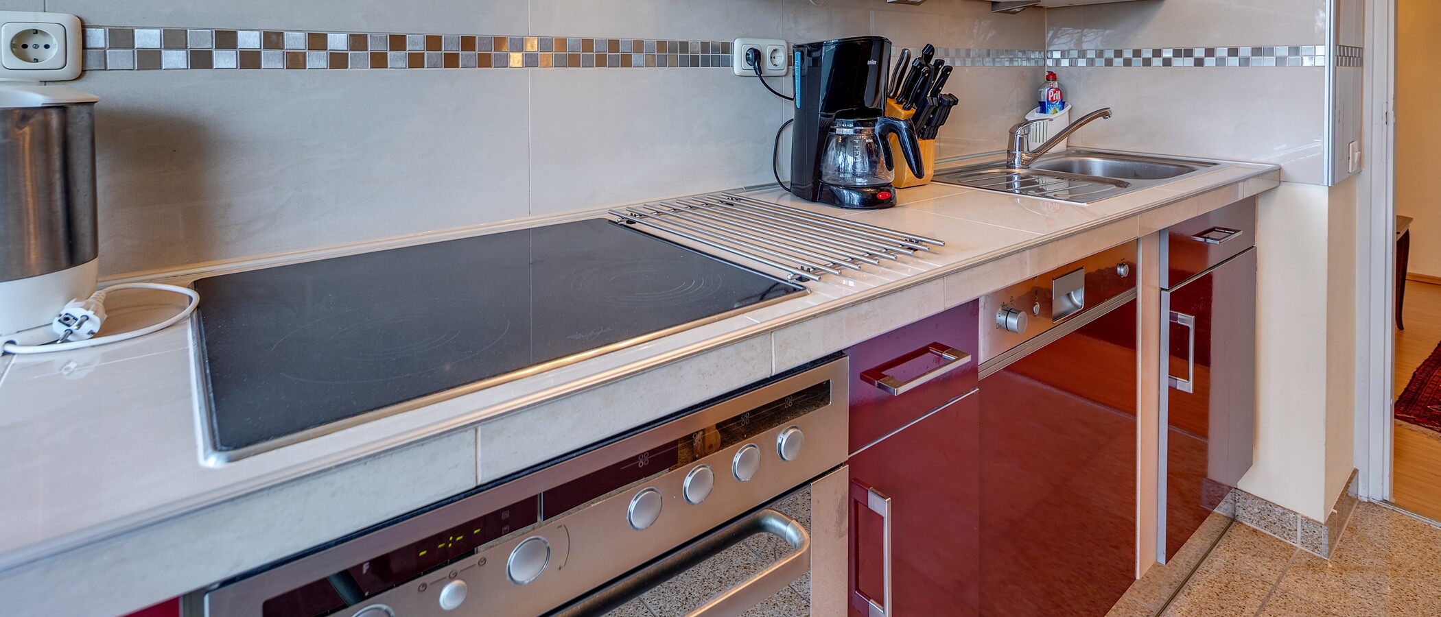 apartment München Schwabing-Nord (zw. Leopoldstraße & Englischen Garten) 02 kitchen 4892