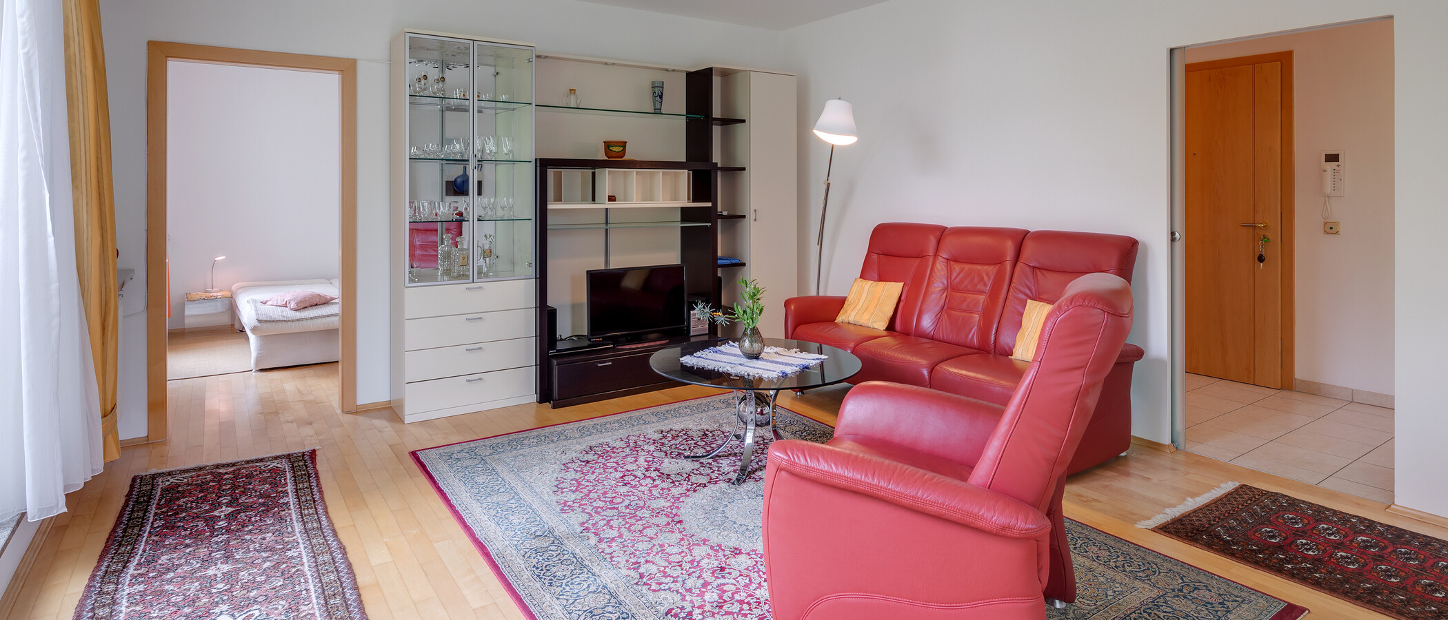 apartment München Schwabing - Alte Heide 04 living room 4893