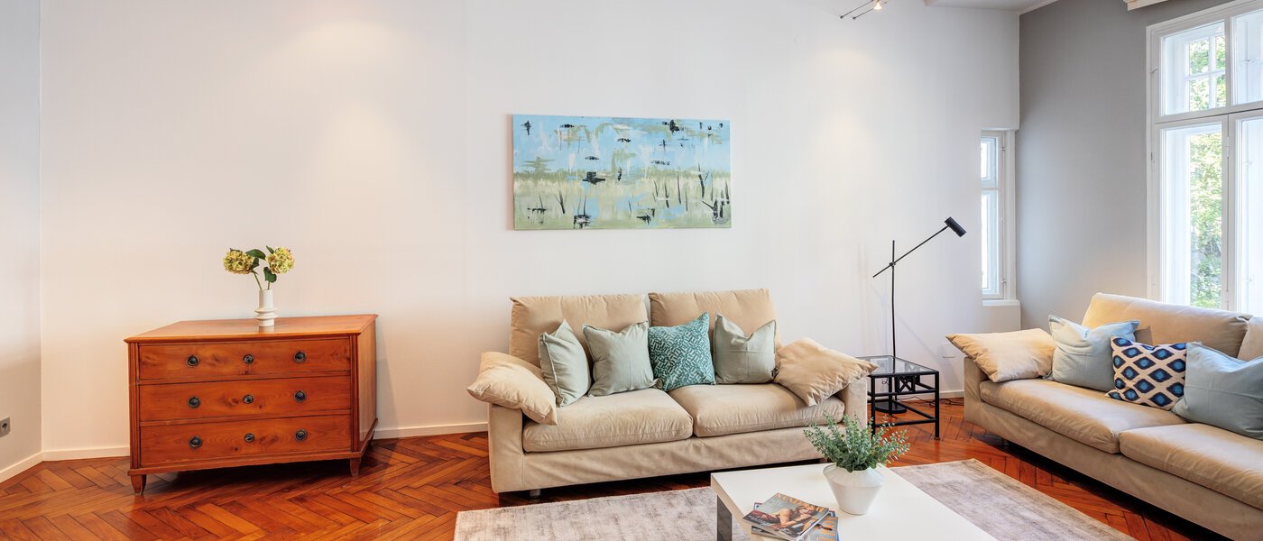 apartment München Schwabing (links der Leopoldstraße) 02 living area 4915