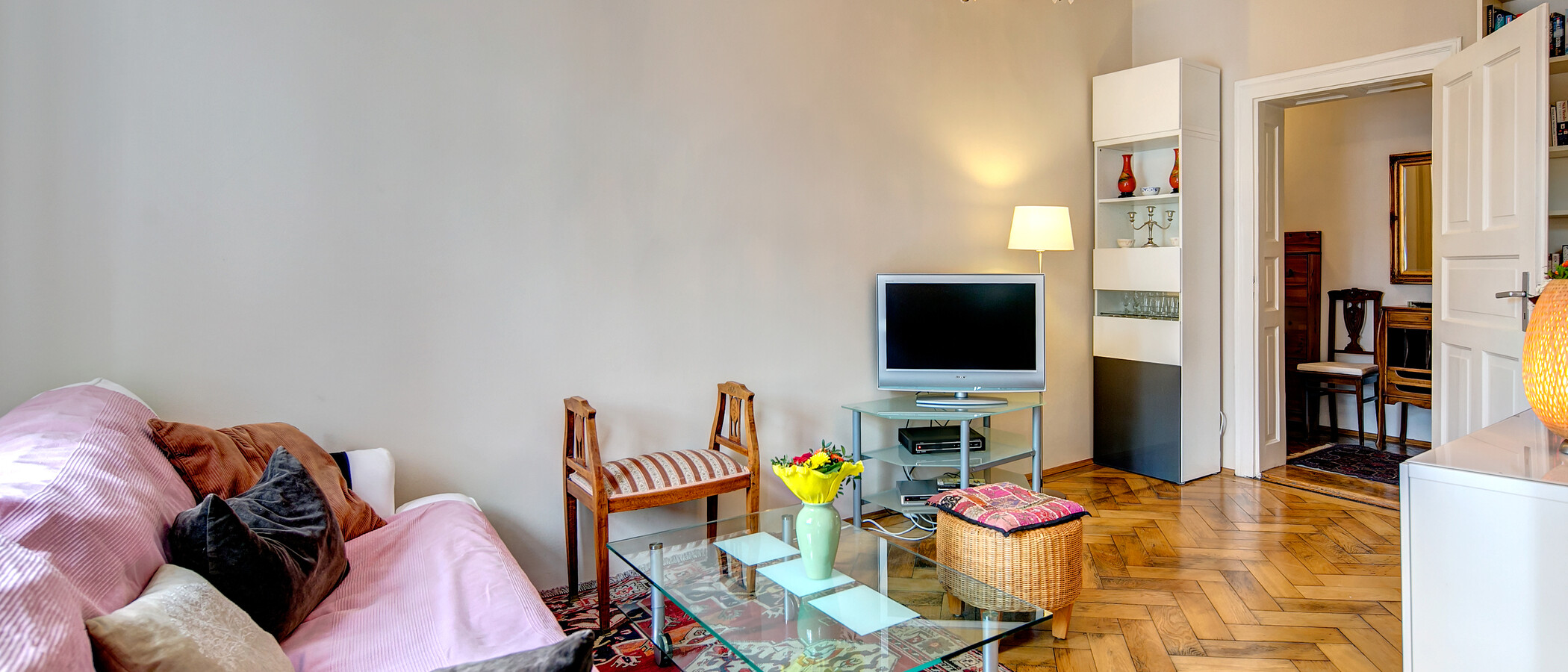 apartment München Haidhausen 04 living area 4924