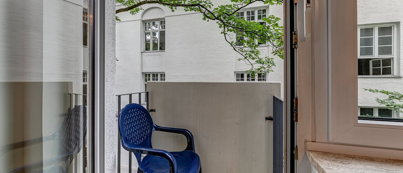 studio München Schwabing-West (rund um den Hohenzollernplatz) 01 balcony 4983