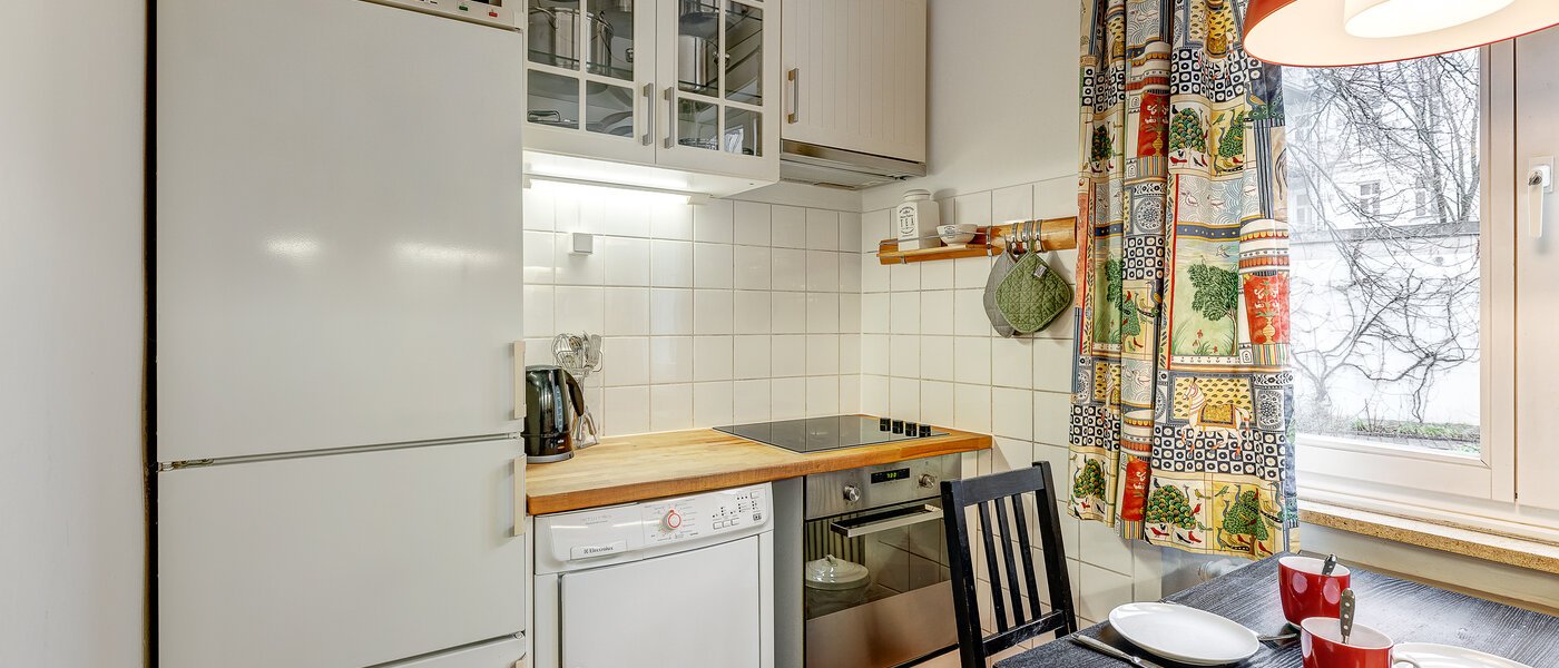 apartment München Schwabing (rechts der Leopoldstraße) 02 kitchen 4984