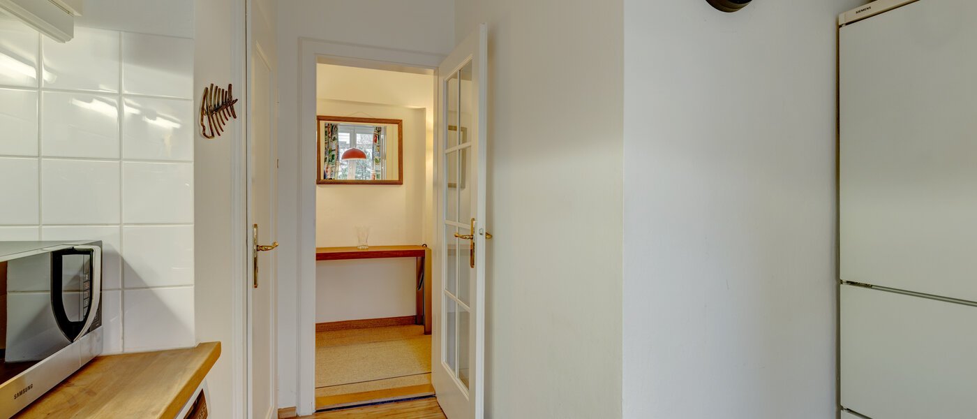 apartment München Schwabing (rechts der Leopoldstraße) 04 kitchen 4984