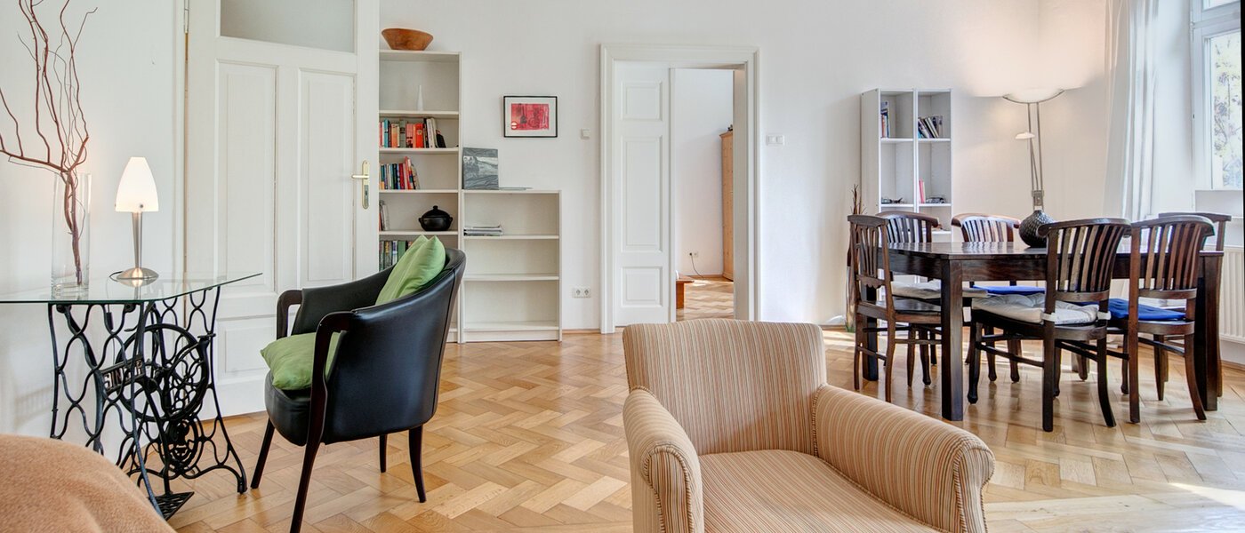 apartment München Dreimühlenviertel 04 living room 5021