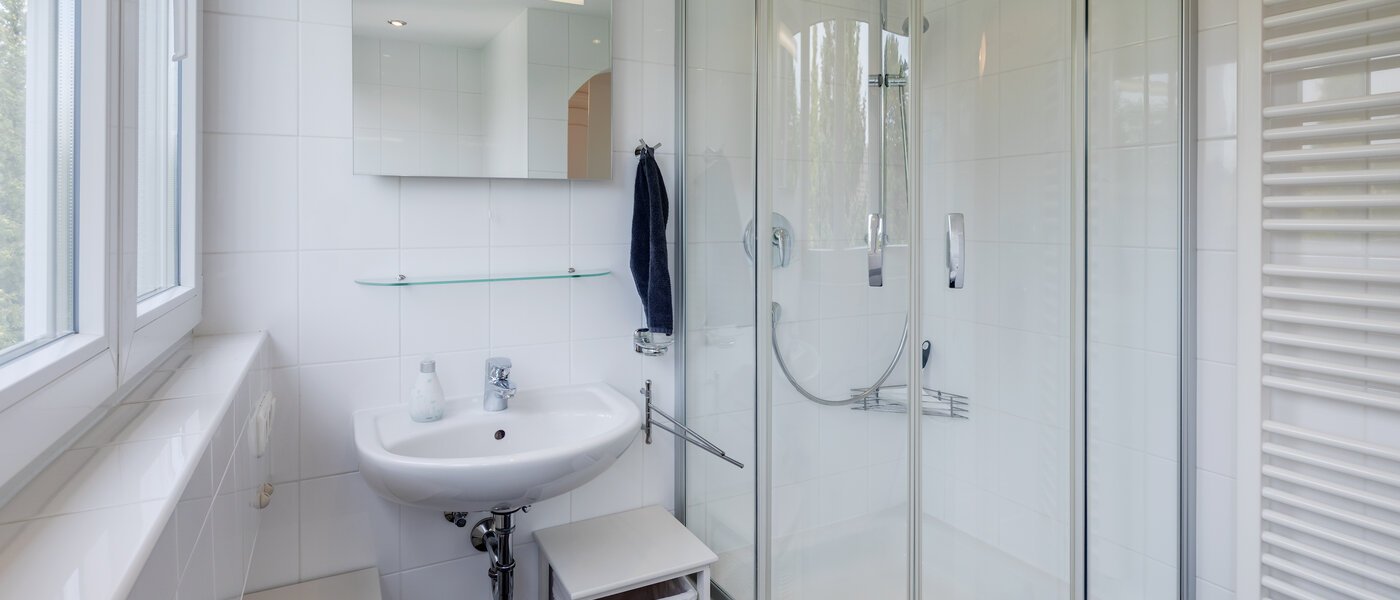 gallery apartment  München Freimann 01 bathroom 5027