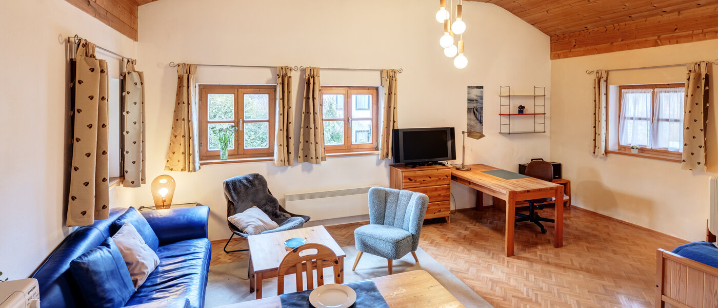 studio Pullach im Isartal 02 living area 503