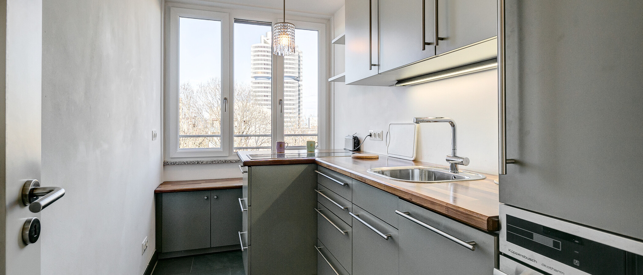 roof terrace apartment München Schwabing-West 01 kitchen 5041