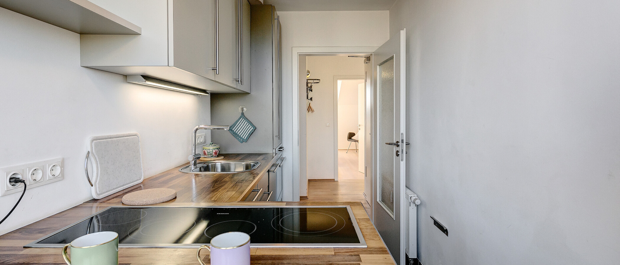 roof terrace apartment München Schwabing-West 04 kitchen 5041