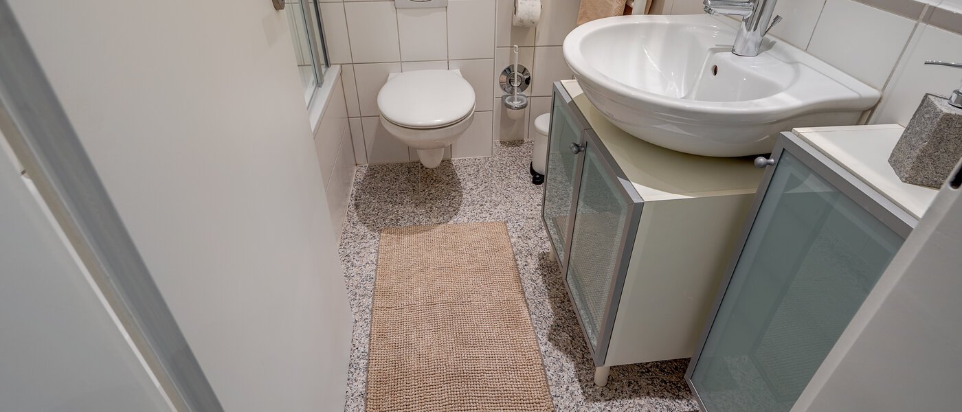 apartment München Schwabing 05 bathroom 5064