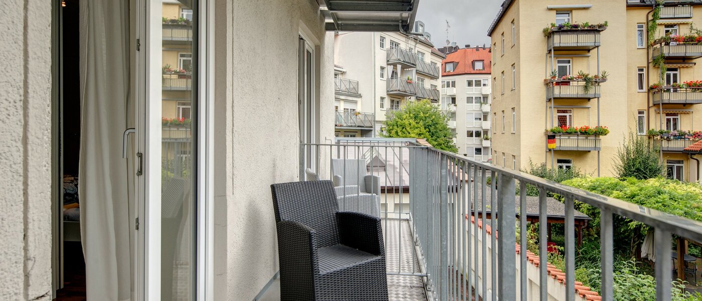 apartment München Isarvorstadt 01 balcony 5087