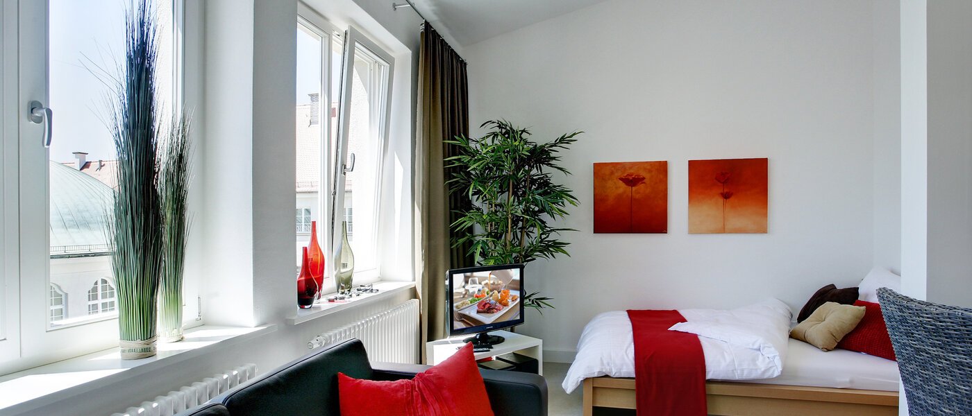 apartment München Lehel 02 living area 5096