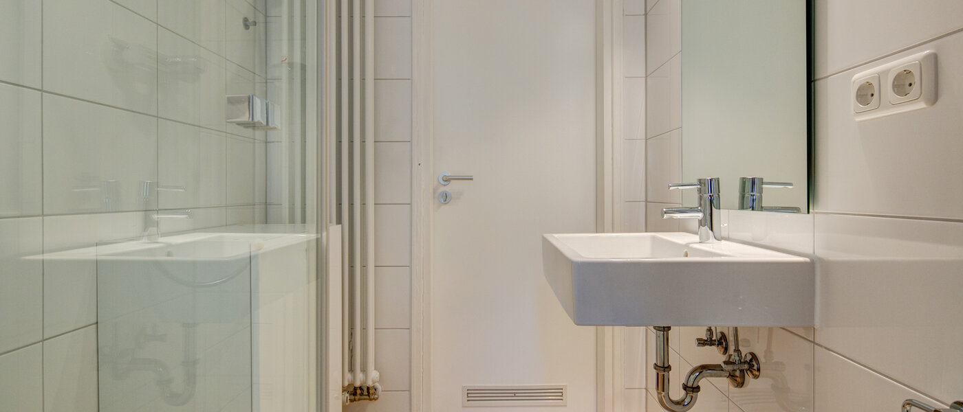 apartment München Isarvorstadt 04 bathroom 5105