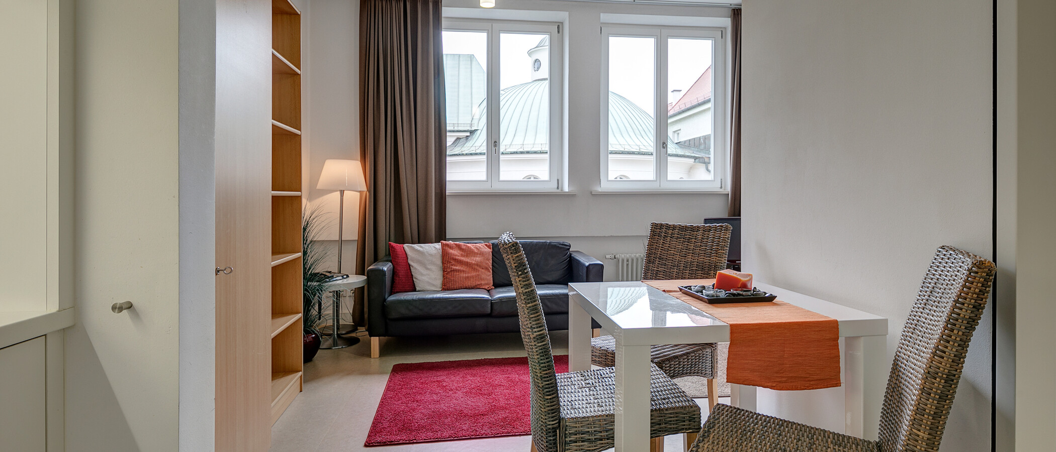 apartment München Lehel 02 living room 5111