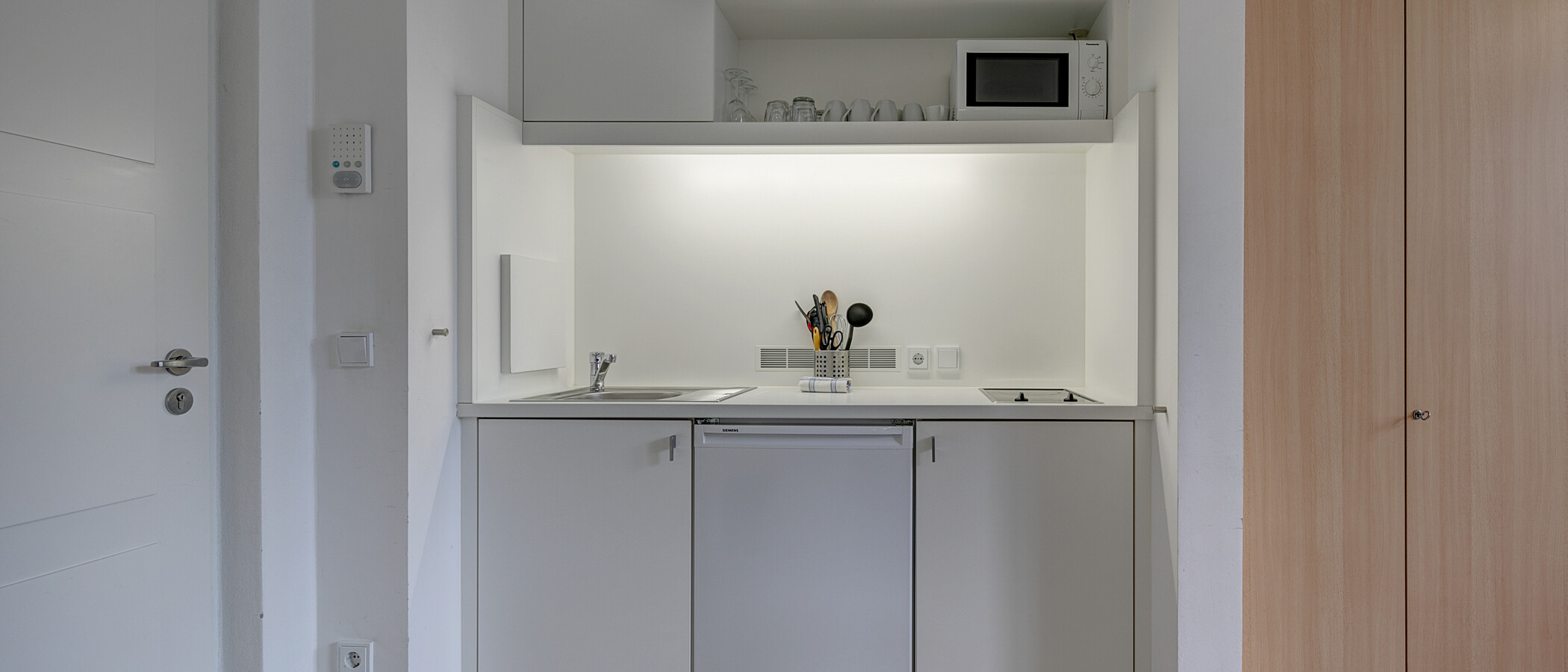 apartment München Lehel 01 kitchen 5111