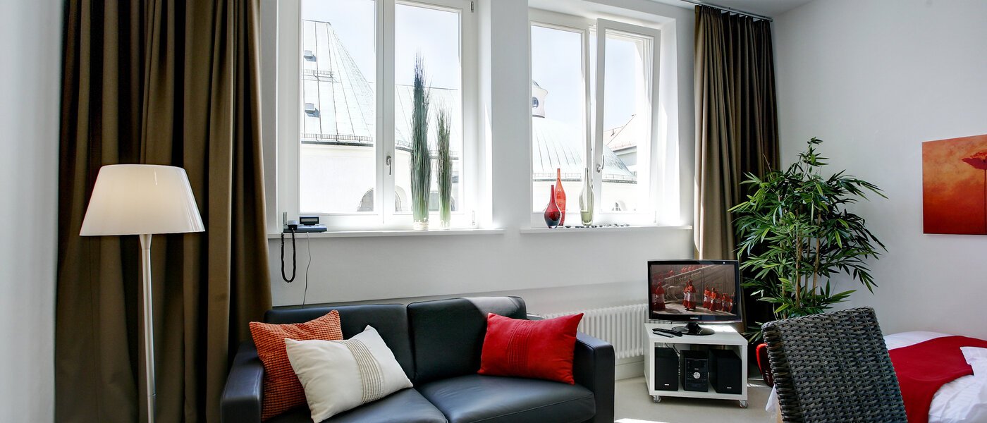 apartment München Lehel 01 living area 5113