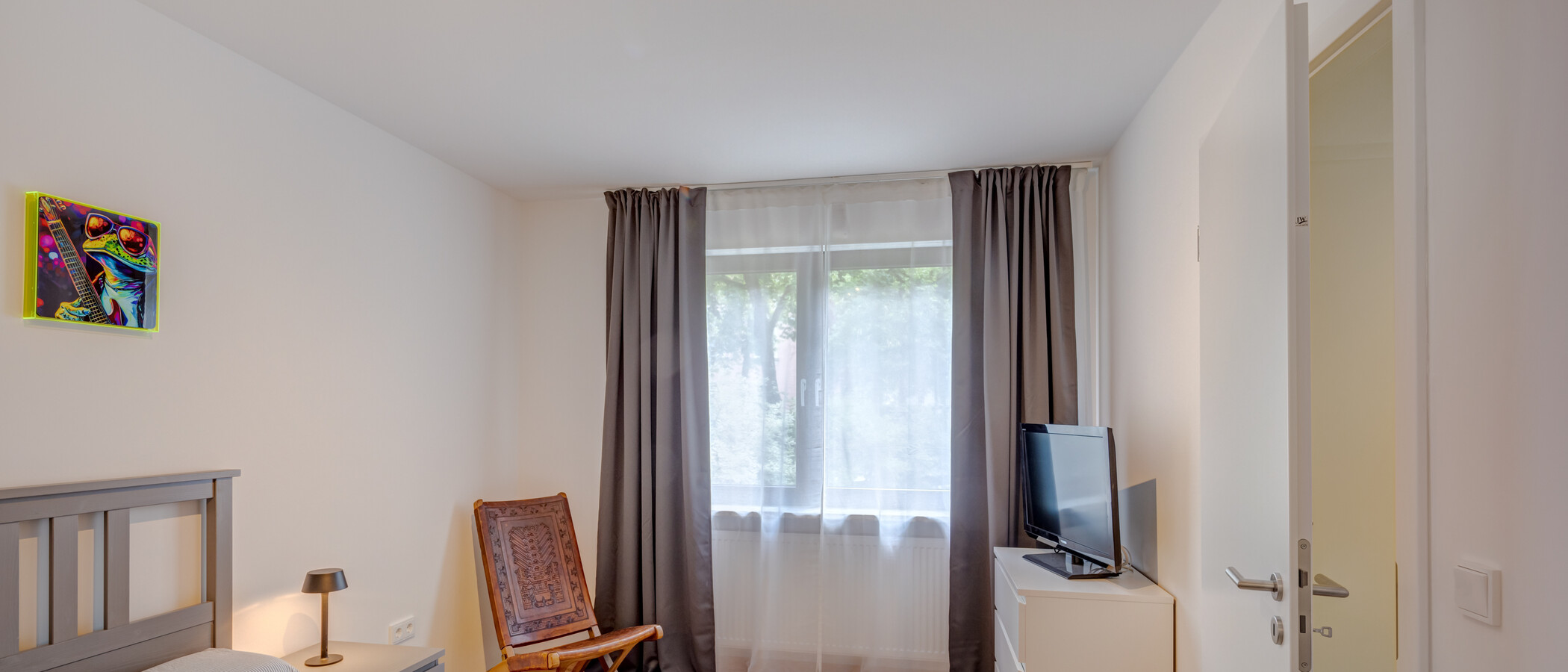 apartment with garden 	 München Solln 02 bedroom 515