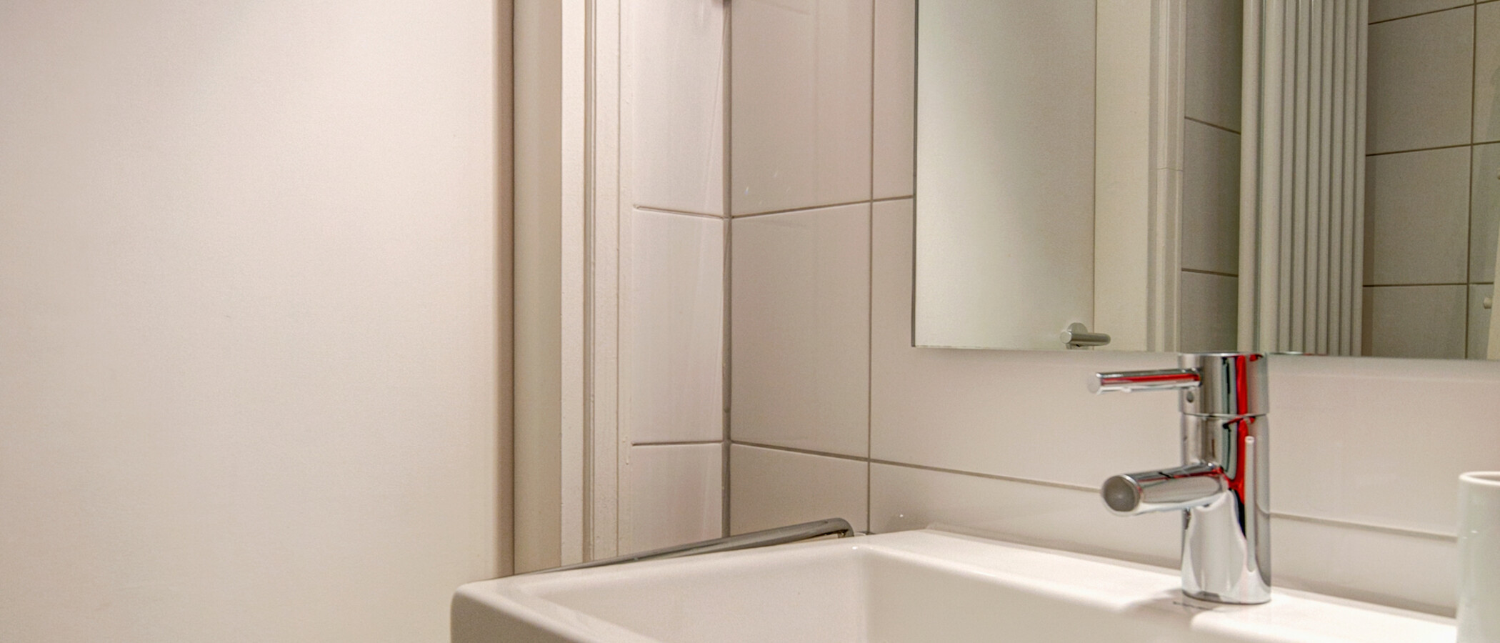 apartment München Isarvorstadt 04 bathroom 5166