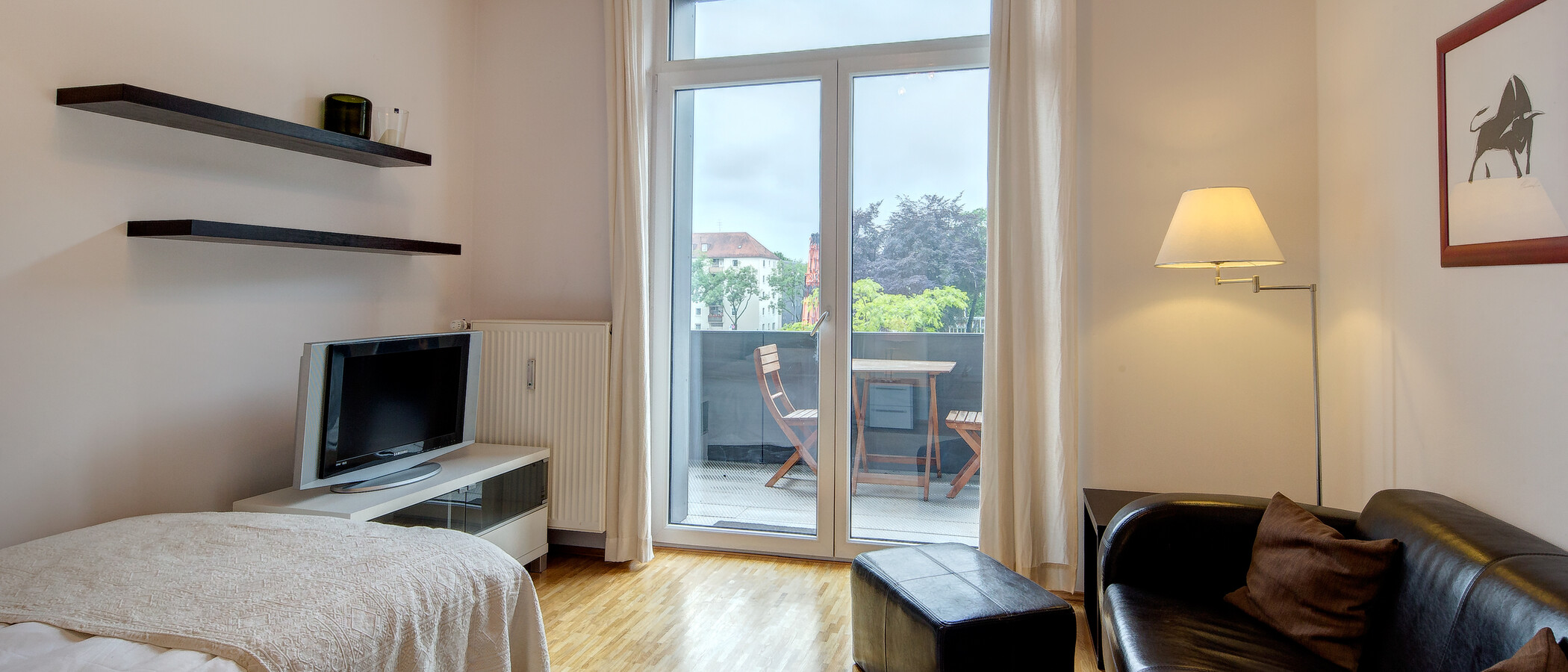 apartment München Schwabing (rechts der Leopoldstraße) 02 living room 5170