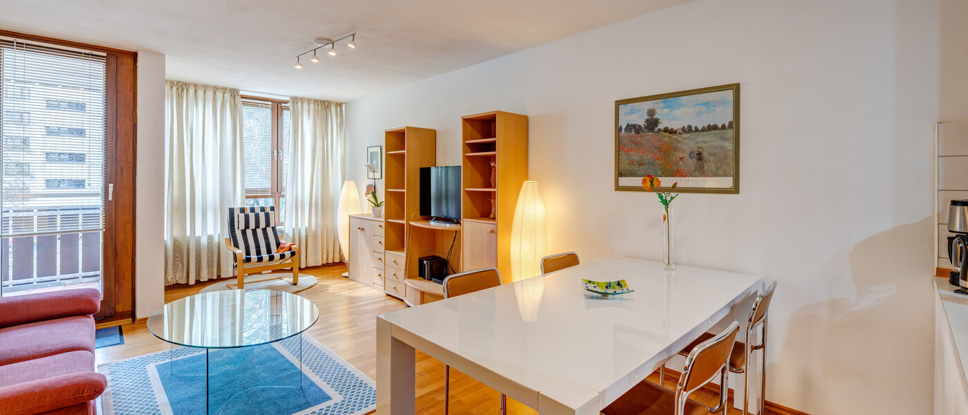 apartment München Haidhausen 02 living area 5180