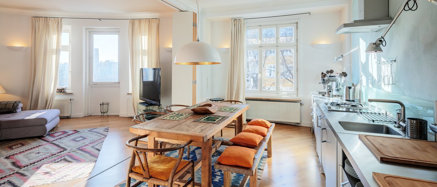 apartment München Neuhausen 04 kitchen 5216