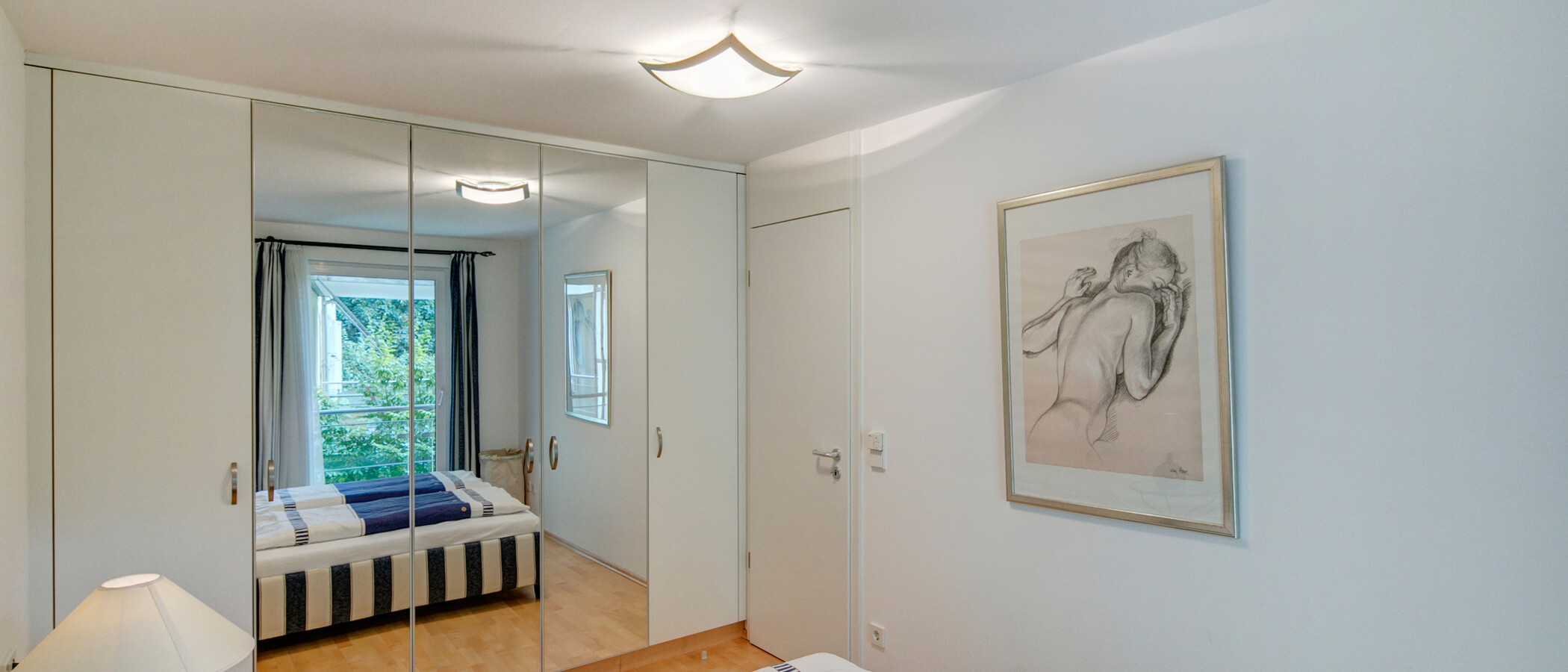 apartment München Glockenbachviertel 04 sleeping area 523