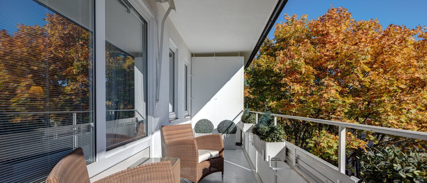 apartment München Schwabing (links der Leopoldstraße) 01 balcony 5263